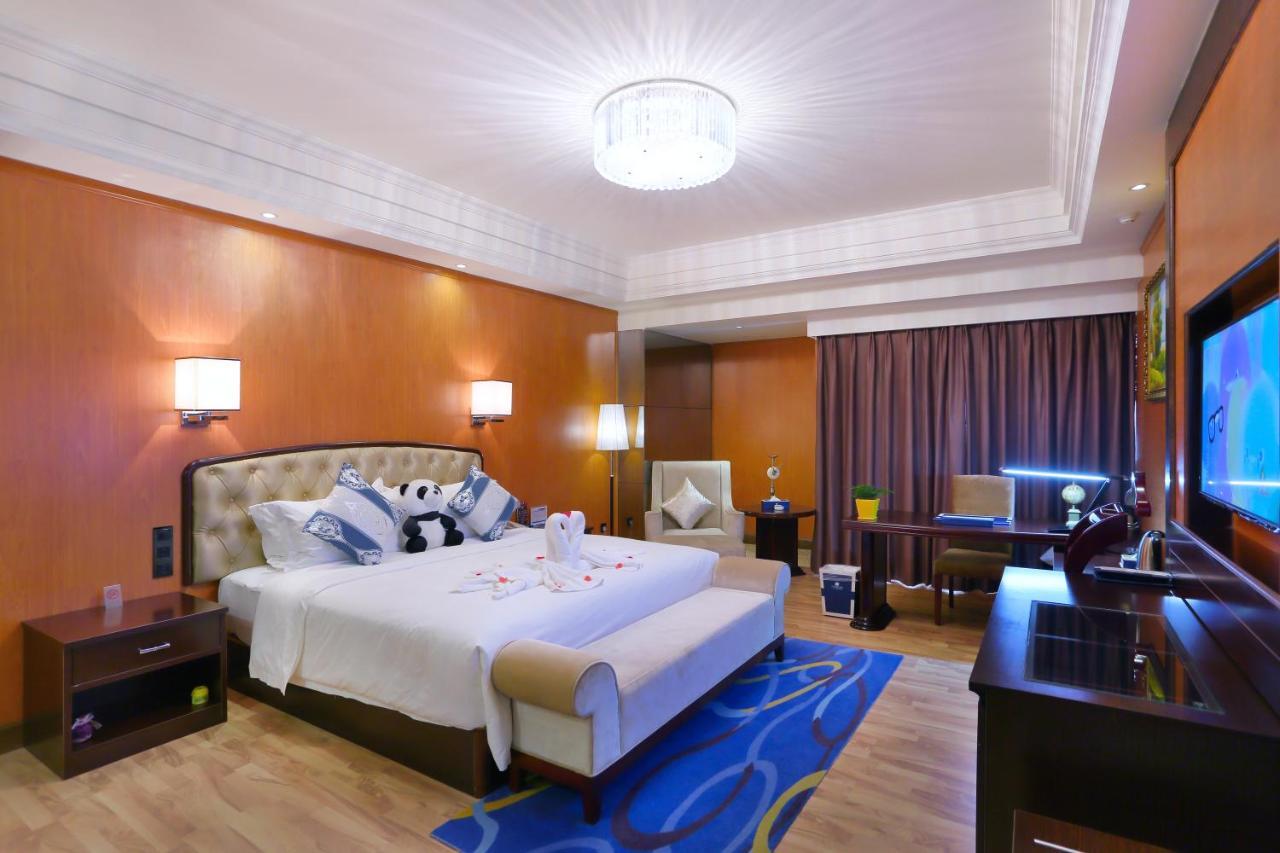 Chengdu Zhengyuan Xiyue Hotel Bagian luar foto